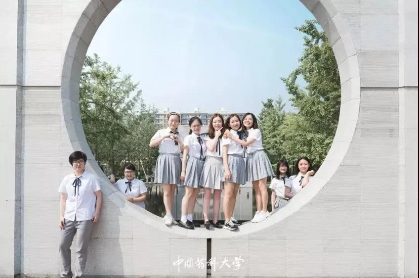 投稿时间:2020年10月31日起