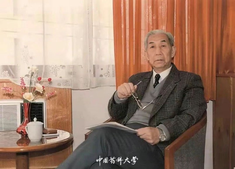 1942年7月毕业